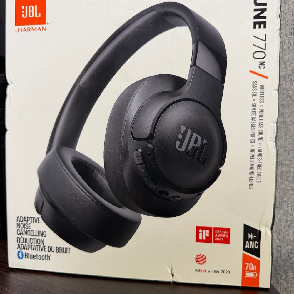 JBL Over-Ear Wireless Headphones - Black